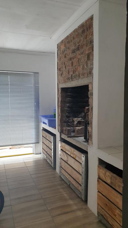 5 Bedroom Property for Sale in Theronville Western Cape